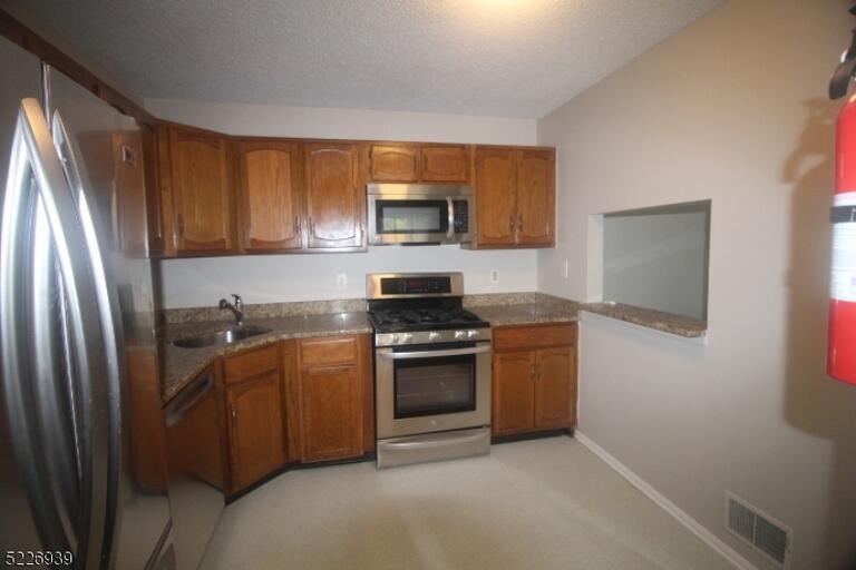 Property listing MLS 4029498 photo 6