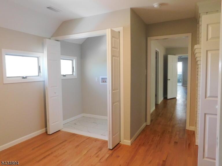 Property listing MLS 4030295 photo 29