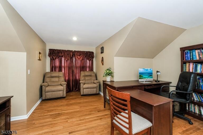 Property listing MLS 4030542 photo 34