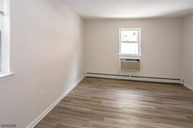 Property listing MLS 4030879 photo 20