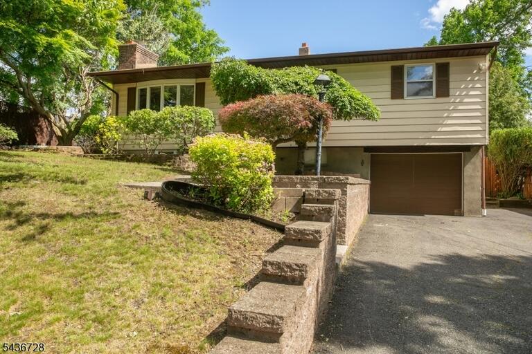 Property listing MLS 4031831 photo 5
