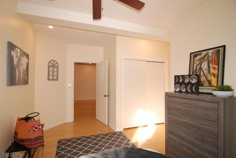 Property listing MLS 4032228 photo 14