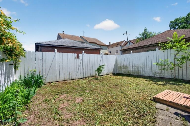 Property listing MLS 4032397 photo 32