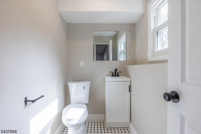 Property listing MLS 4032624 photo 31
