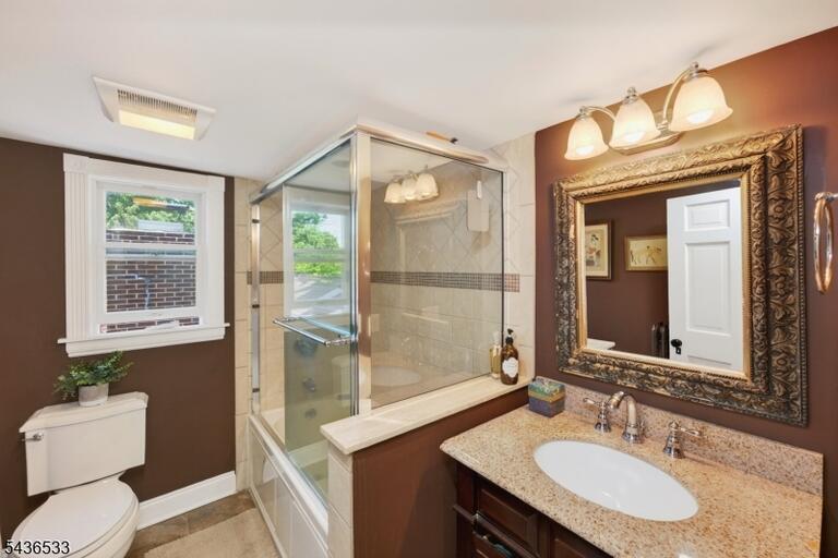 Property listing MLS 4032709 photo 25