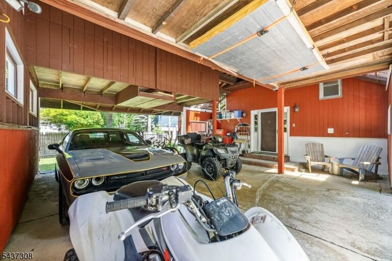 Property listing MLS 4032801 photo 34