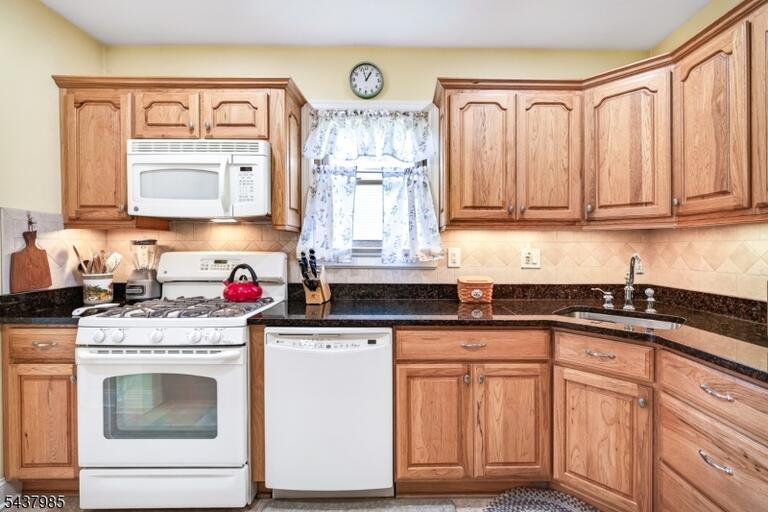 Property listing MLS 4032887 photo 15