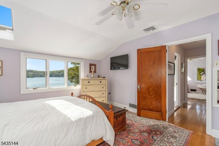 Property listing MLS 4033016 photo 30