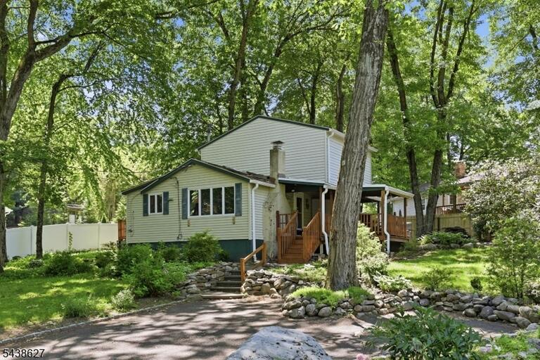Property listing MLS 4033387 photo 20