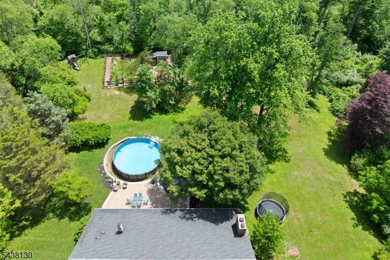 Property listing MLS 4033388 photo 37
