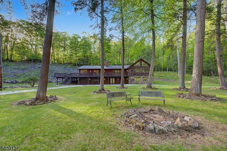Property listing MLS 4033995 photo 8