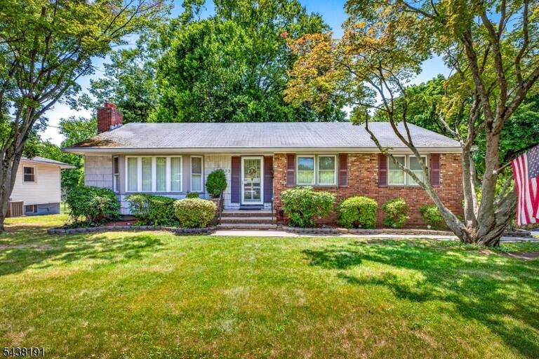 Property listing MLS 4034503 photo 1