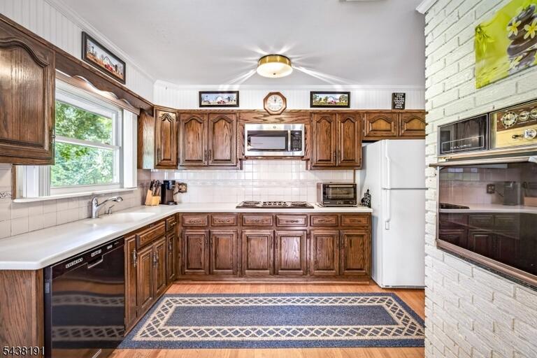 Property listing MLS 4034503 photo 10