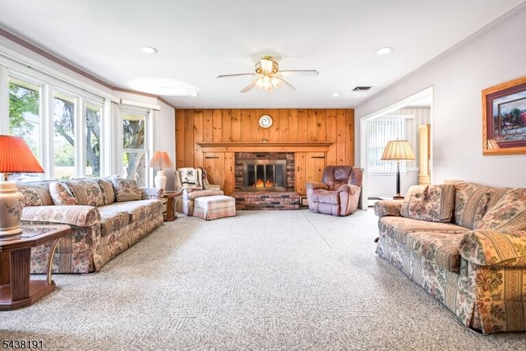 Property listing MLS 4034503 photo 5