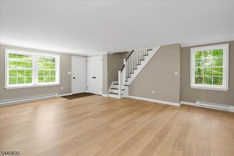 Property listing MLS 4035362 photo 7