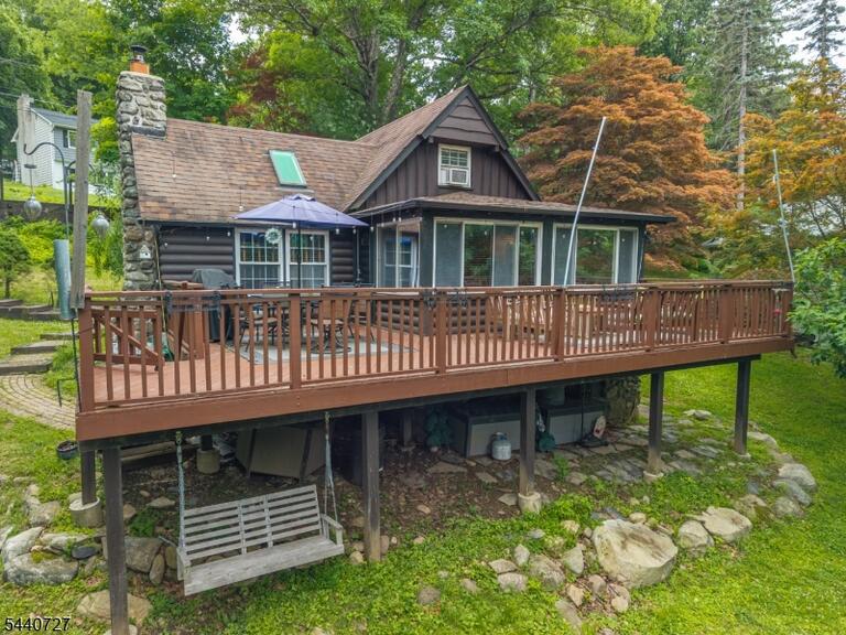 Property listing MLS 4035438 photo 24