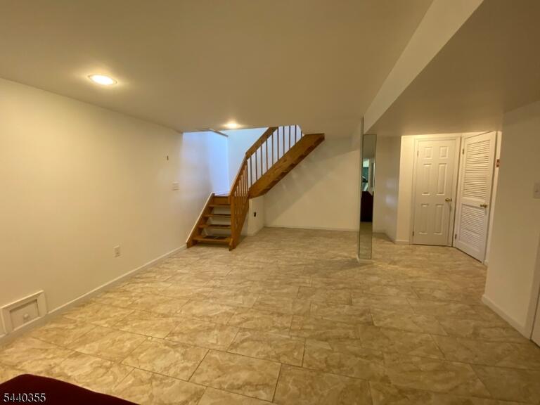 Property listing MLS 4035609 photo 28