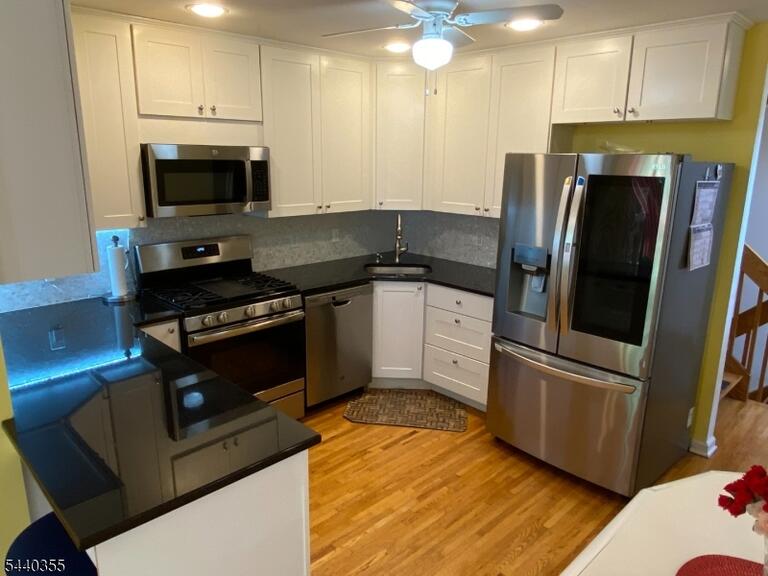 Property listing MLS 4035609 photo 4