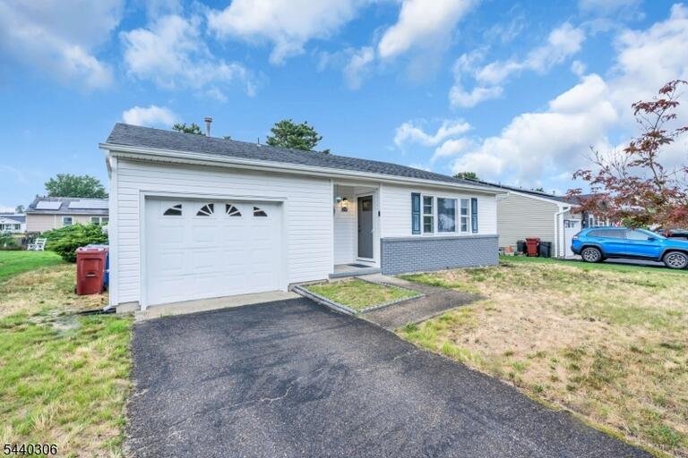 Property listing MLS 4035758 photo 42
