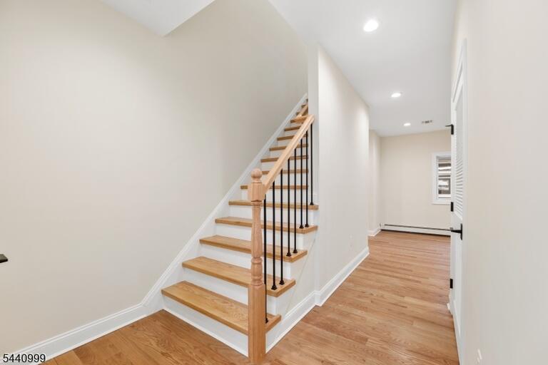 Property listing MLS 4035801 photo 15