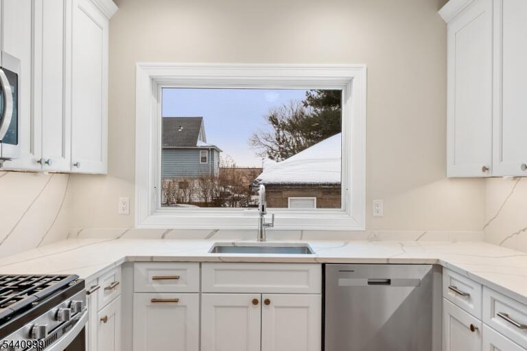 Property listing MLS 4035801 photo 6