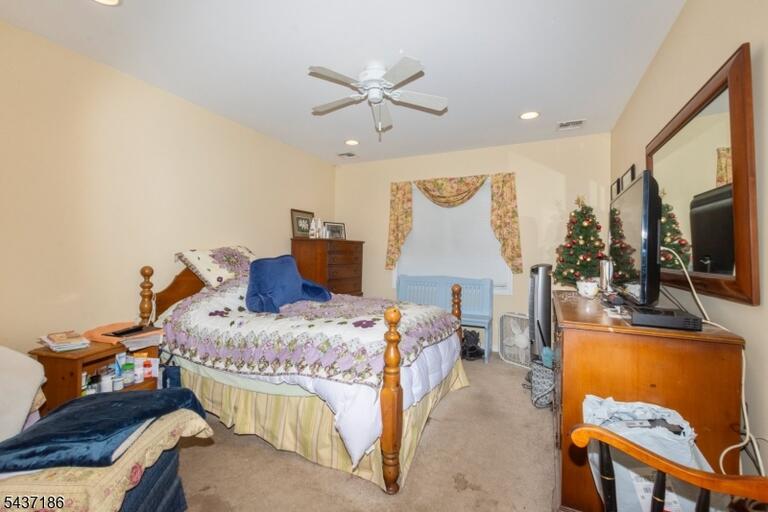 Property listing MLS 4035942 photo 21