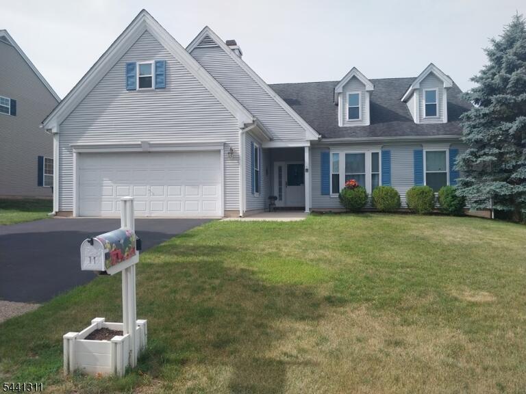 Property listing MLS 4035998 photo 1