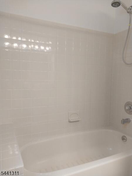 Property listing MLS 4035998 photo 8
