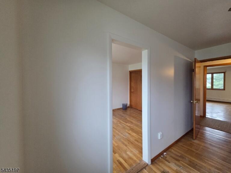 Property listing MLS 4036110 photo 5