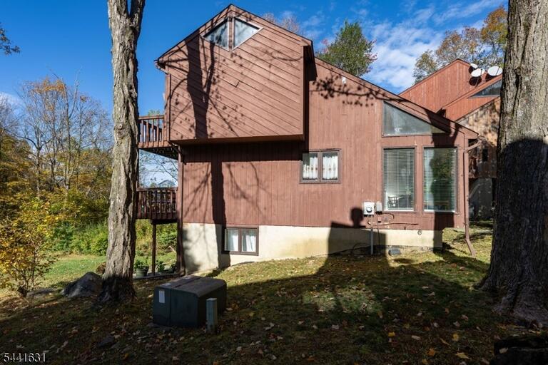 Property listing MLS 4036112 photo 11
