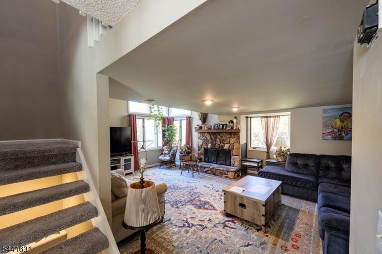 Property listing MLS 4036112 photo 16