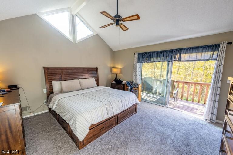 Property listing MLS 4036112 photo 37
