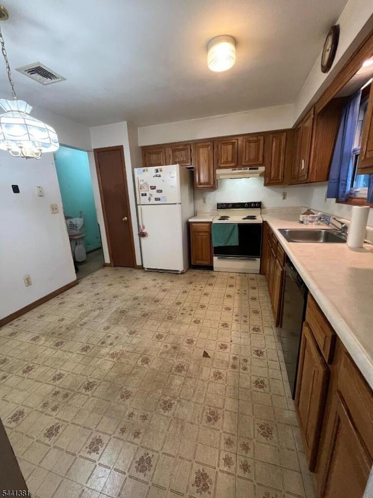 Property listing MLS 4036133 photo 15
