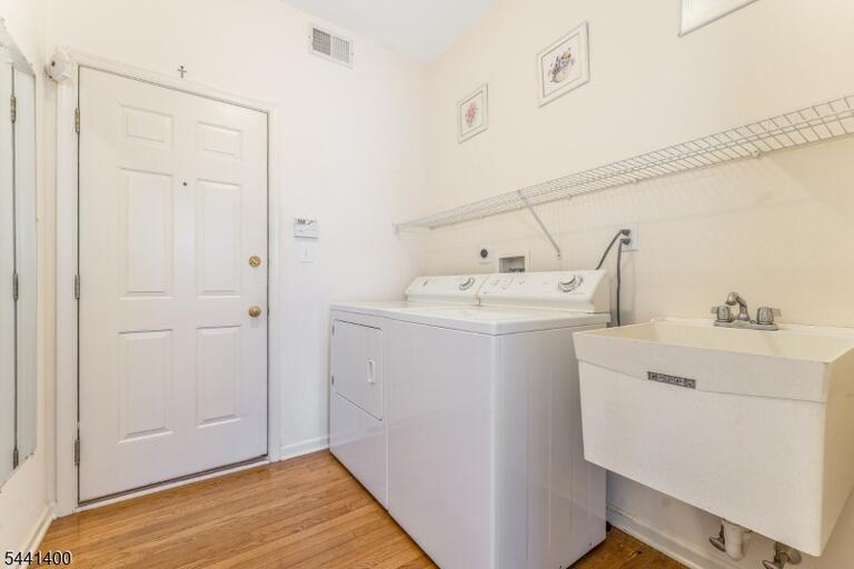 Property listing MLS 4036207 photo 16