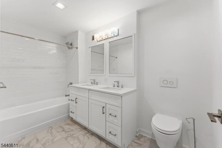 Property listing MLS 4036281 photo 10