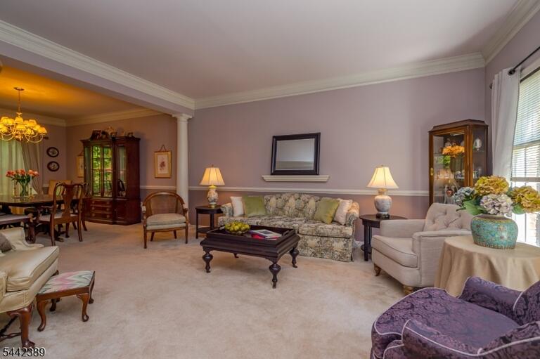 Property listing MLS 4036804 photo 11