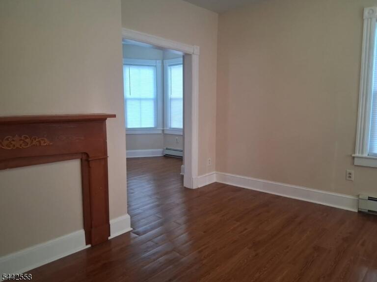 Property listing MLS 4037021 photo 6