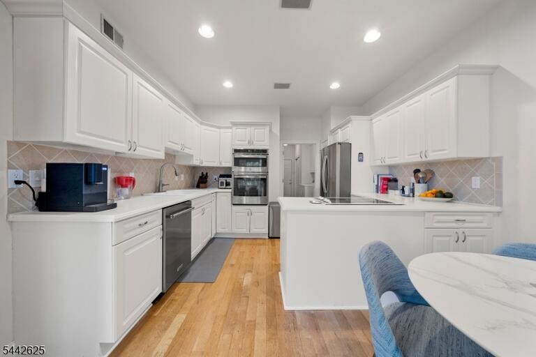 Property listing MLS 4037126 photo 8