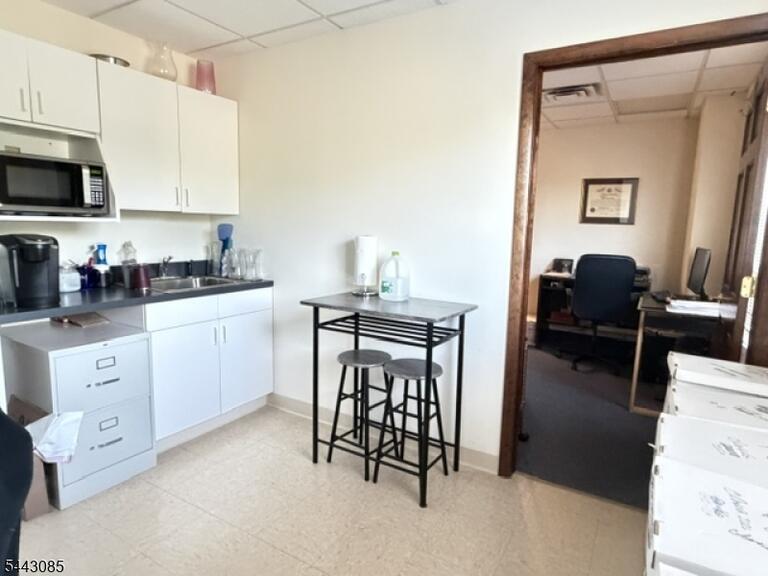 Property listing MLS 4037506 photo 15