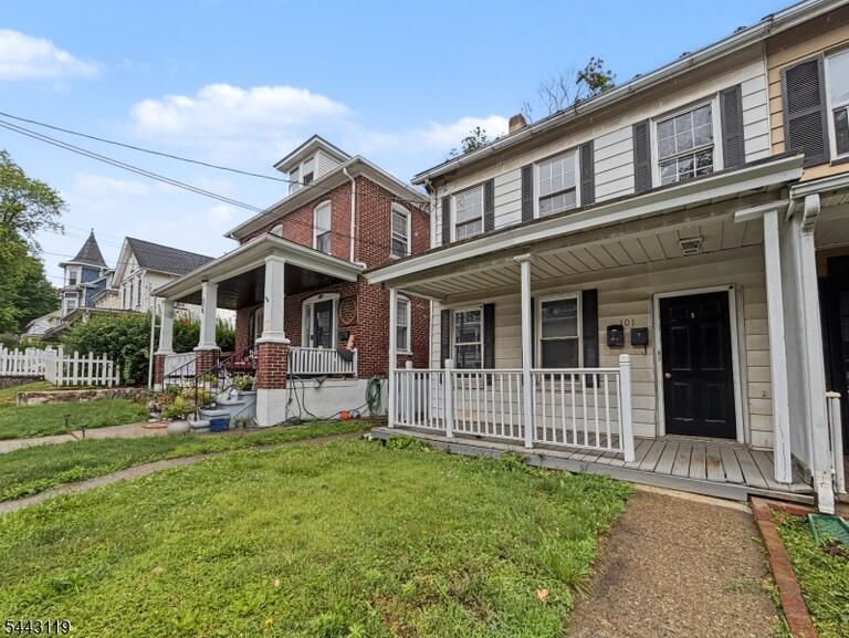 Property listing MLS 4037734 photo 1