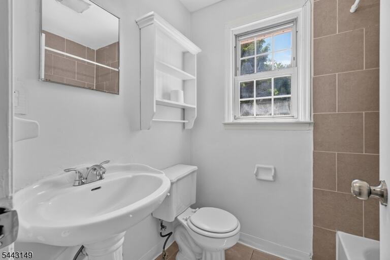 Property listing MLS 4037782 photo 16