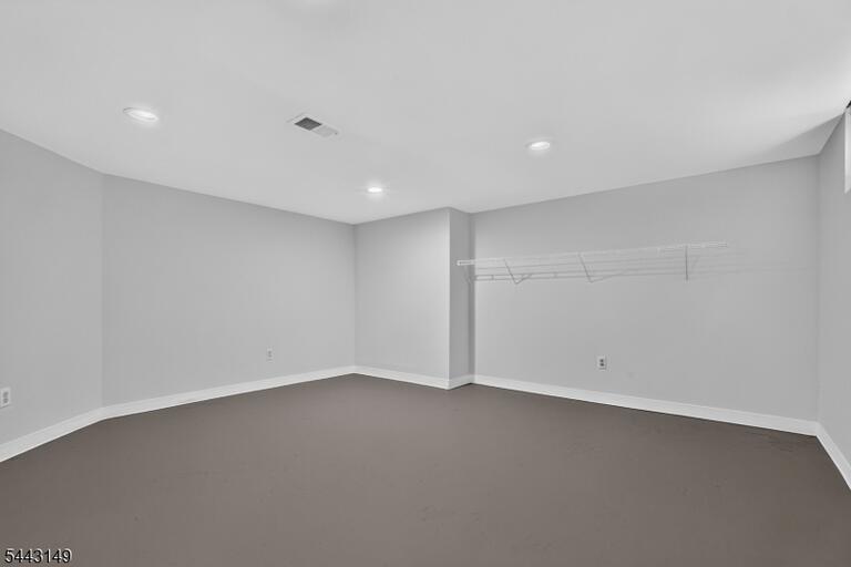 Property listing MLS 4037782 photo 33