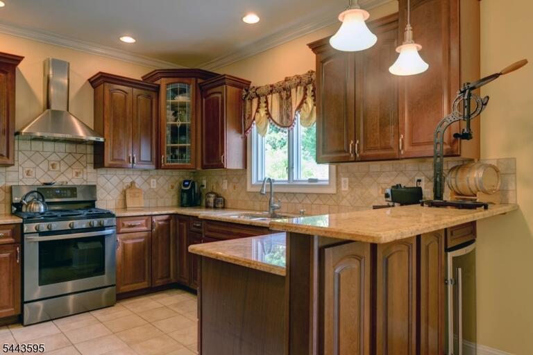 Property listing MLS 4038033 photo 15