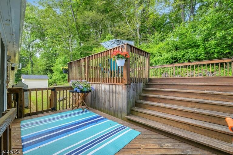 Property listing MLS 4039502 photo 17