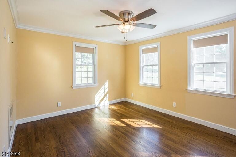 Property listing MLS 4039850 photo 11