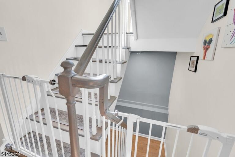 Property listing MLS 4039924 photo 22