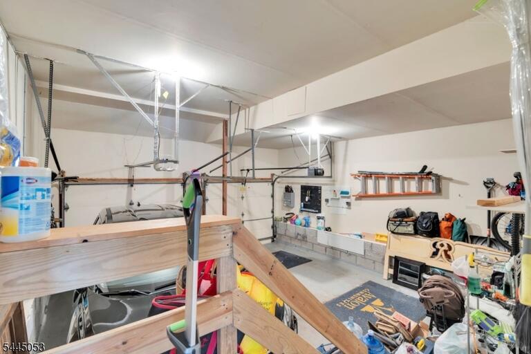 Property listing MLS 4039924 photo 43