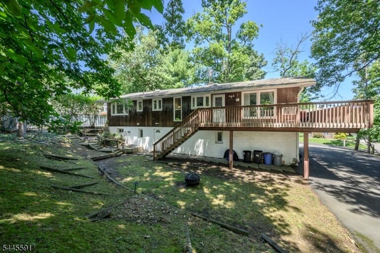 Property listing MLS 4039950 photo 41