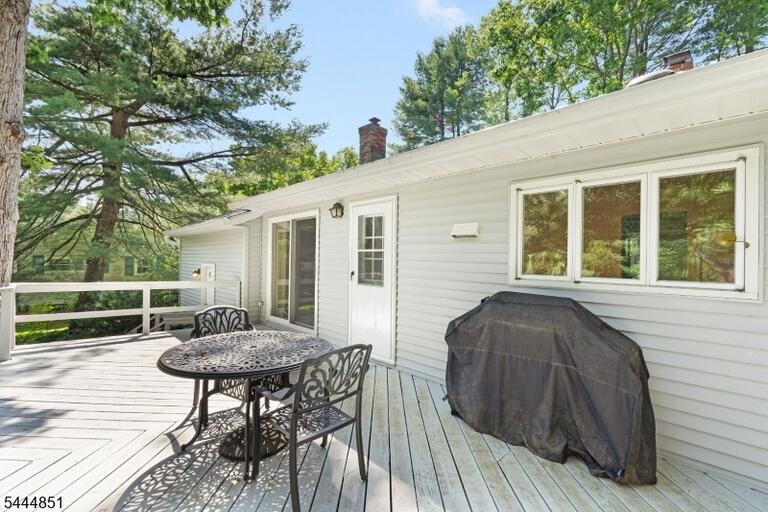 Property listing MLS 4040193 photo 21