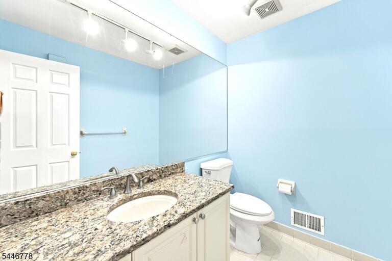 Property listing MLS 4040799 photo 21